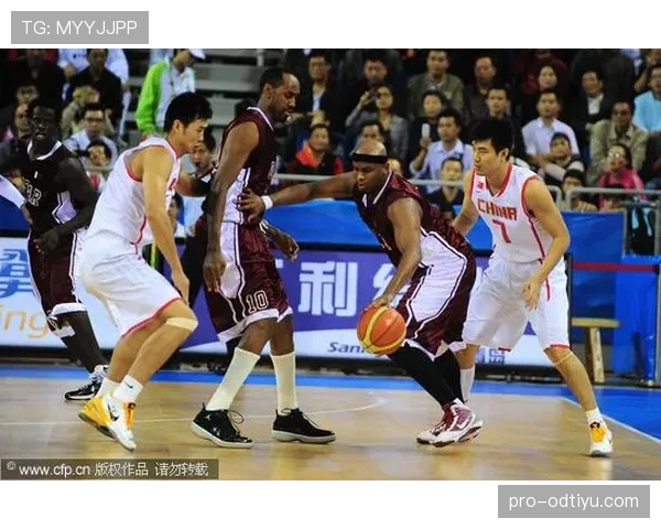 迈尔斯·特纳挡拆防守效率提升明显，显著限制对手内线得分